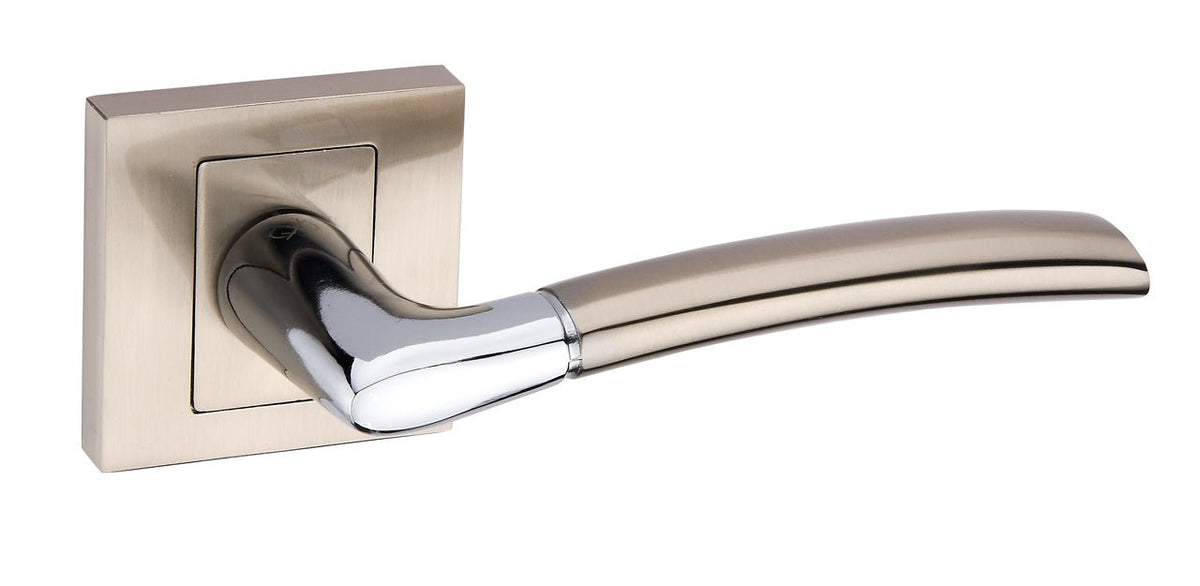 Infinity Line Dalia KDL 100K - Türgriff auf quadratischer Rosette