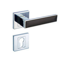 Concept KCK 700/200 Chrome/Black - Door Handle on a Square Rose