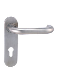 Ultra KUL 512 PZ - pitch 72mm - Door Handle on a Backplate made of Stainless Steel