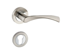 Laura KLR 100 Chrom Satin - Türgriff auf runder Rosette