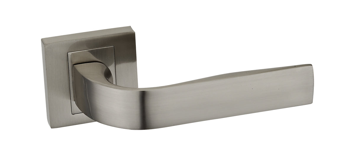 Paola KPA 300 - Door Handle on a Square Rose