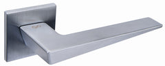 Infinity Line Vega Fit Matt Chrome KVG M700 - Türgriff auf quadratischer Rosette